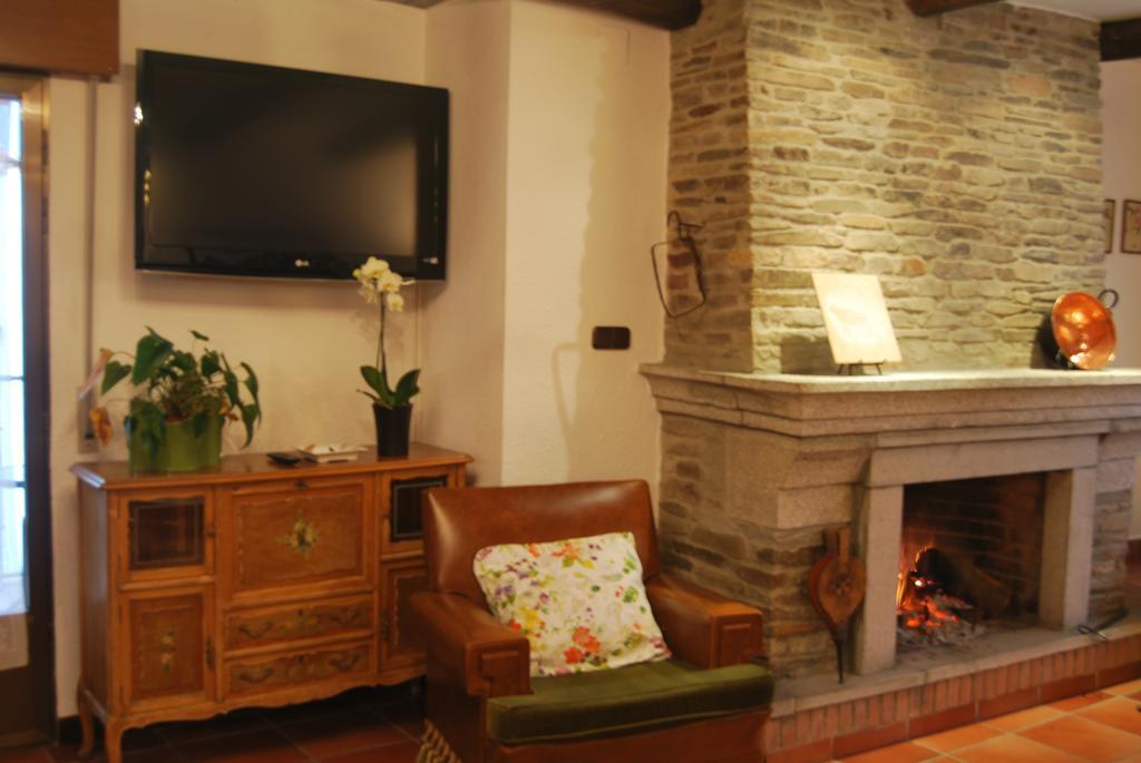 Casa Rural La Cuadraa Linares de Riofrío Chambre photo