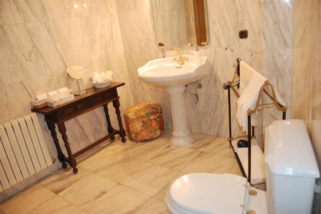 Casa Rural La Cuadraa Linares de Riofrío Extérieur photo