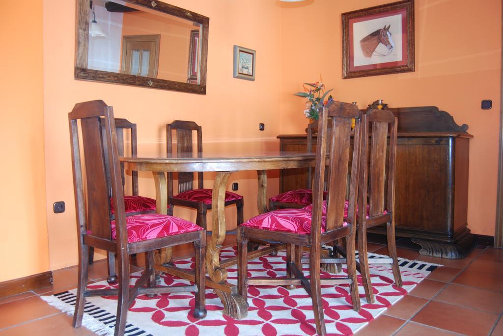 Casa Rural La Cuadraa Linares de Riofrío Extérieur photo