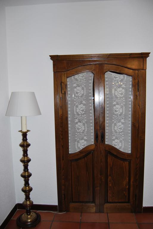 Casa Rural La Cuadraa Linares de Riofrío Extérieur photo